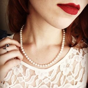 REAL IMPERIAL PEARL NECKLACE GIVEN BY EX